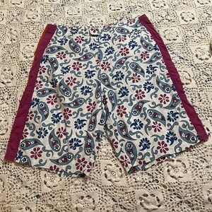 Club Med Board Shorts White with Paisley Print Size XL